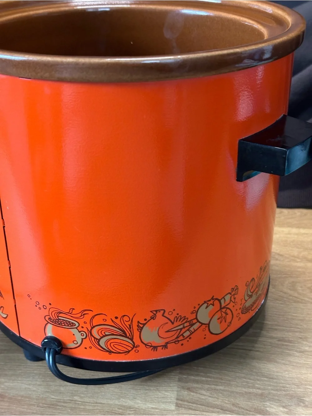 Vintage 1970s Rival Crock-Pot 3100/2 Orange 3.5 Qt Slow Cooker w/ Glass Lid